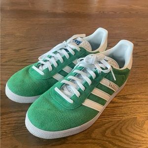 Kelly Green Adidas Gazelle